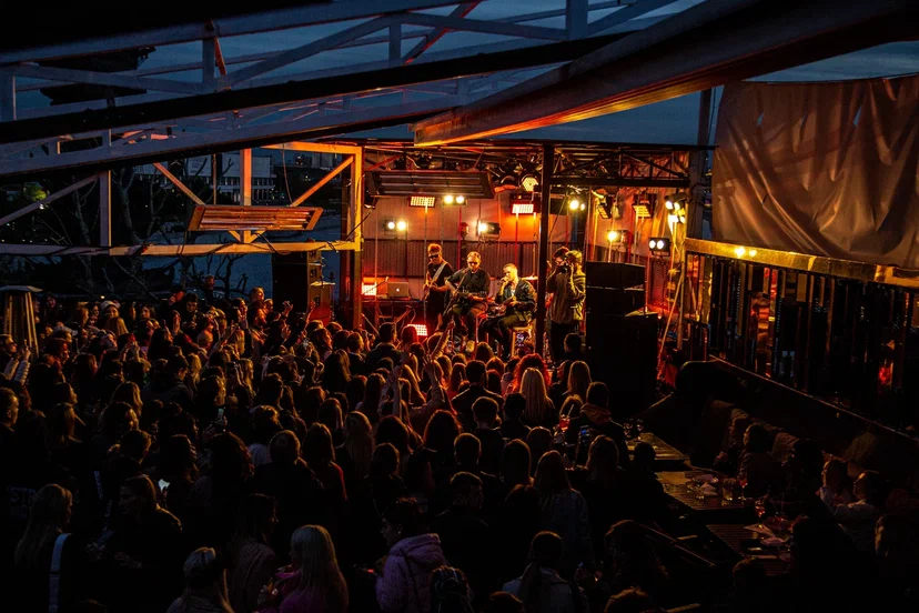 Картинка в галерее №12